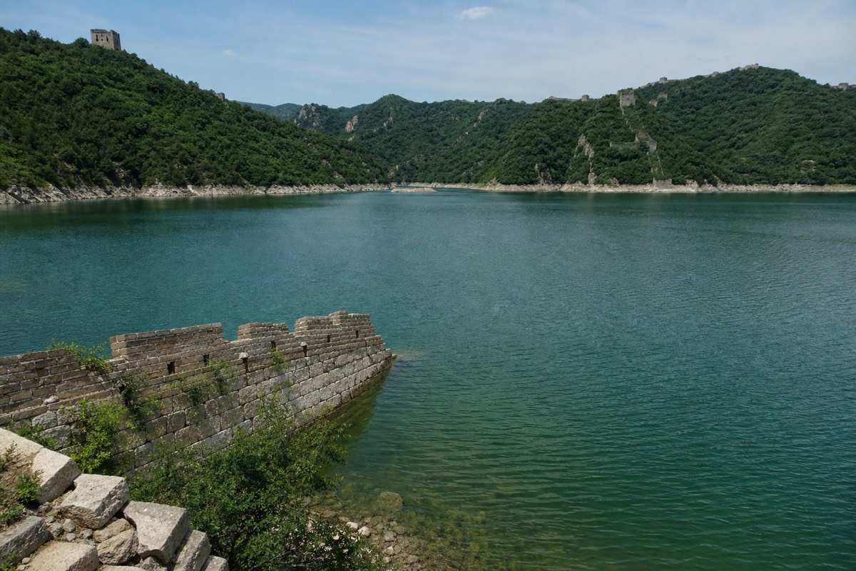 The lakeside Great Wall at Huanghuacheng